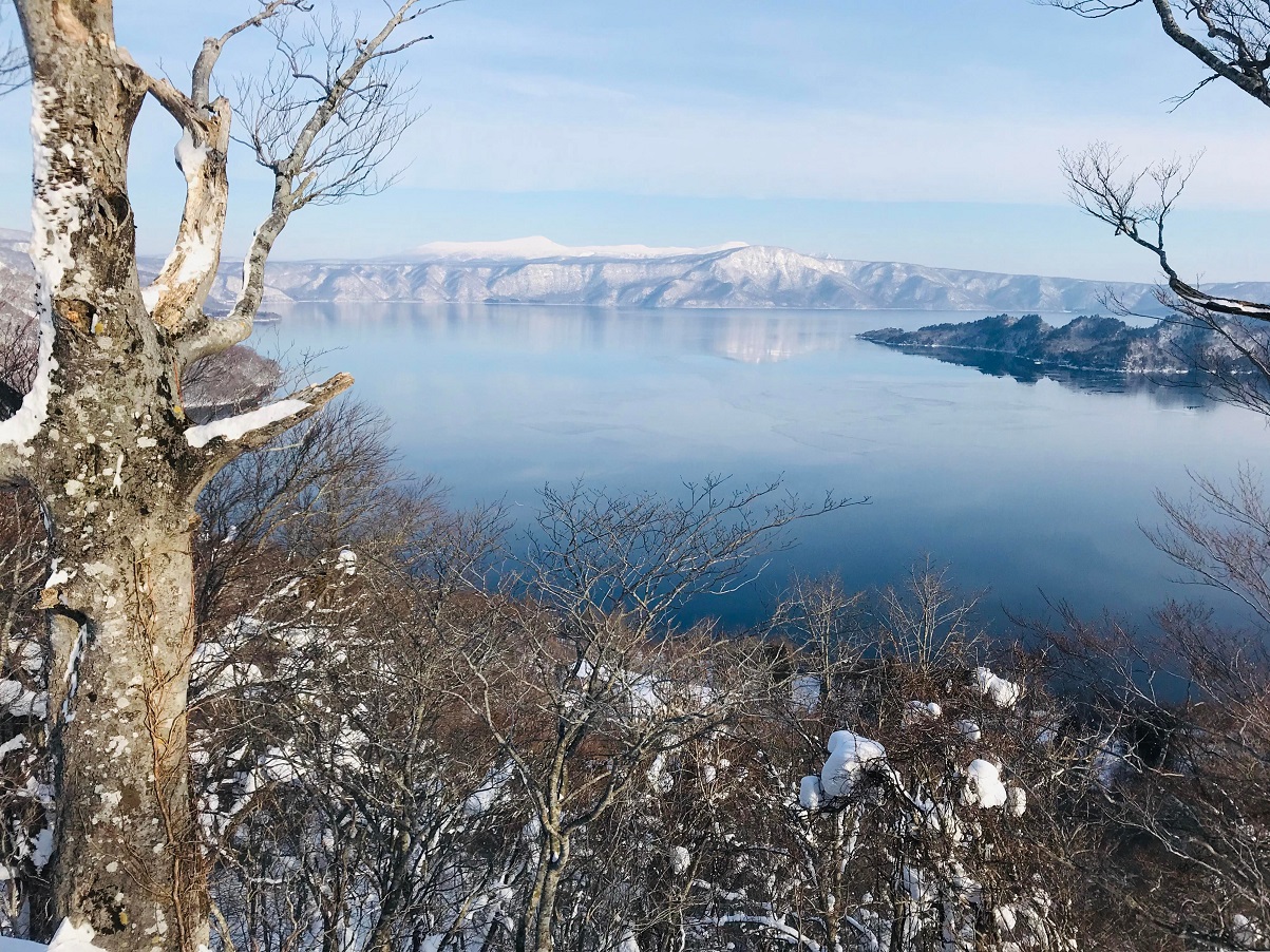 冬の十和田湖
